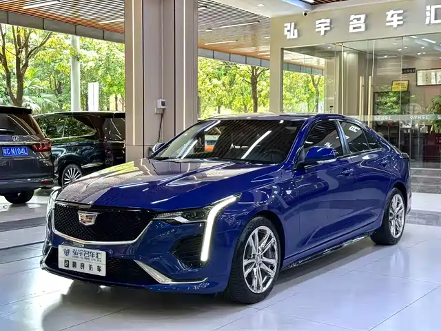 CADILLAC  CT4 2020
