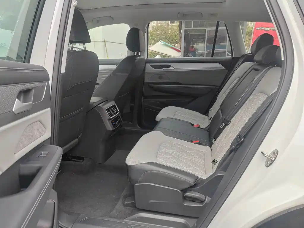 VOLKSWAGEN RANGE PATROL