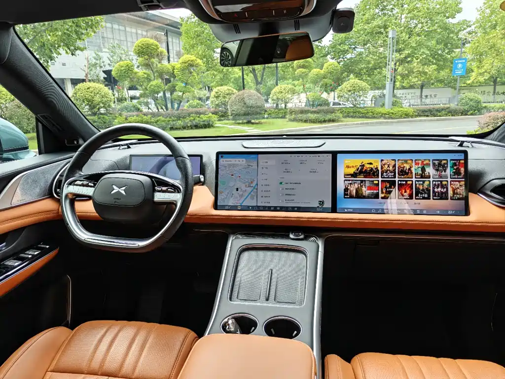 XPeng G9 — миниатюра 10