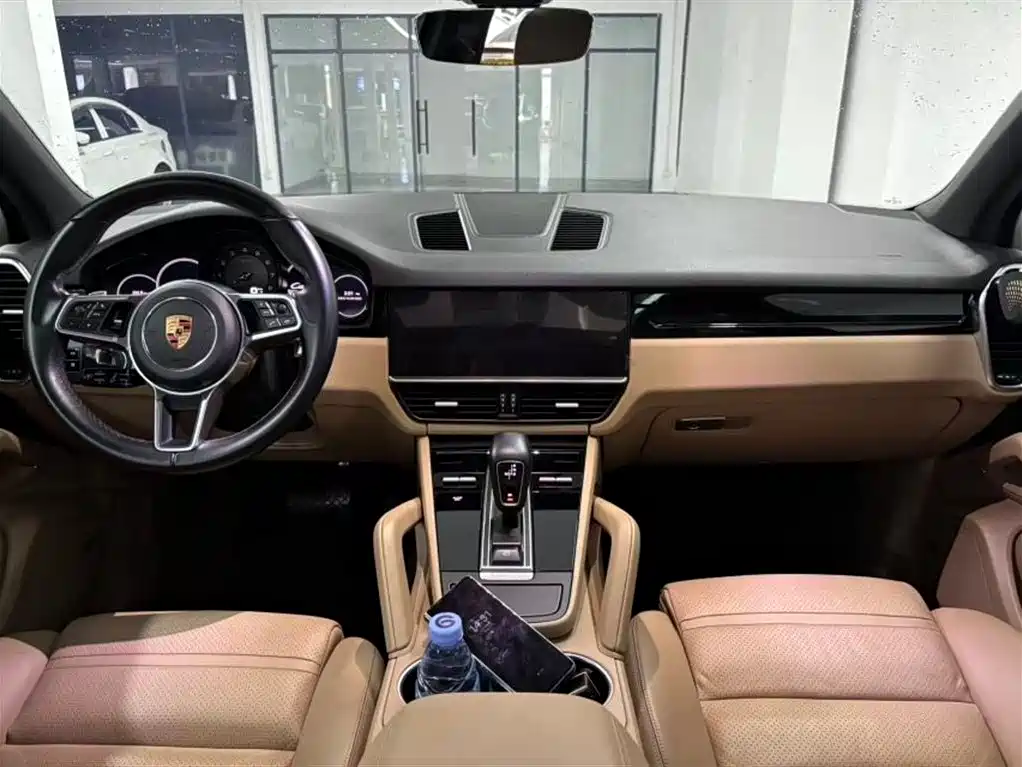 Porsche Cayenne 2018 Cayenne 3.0T