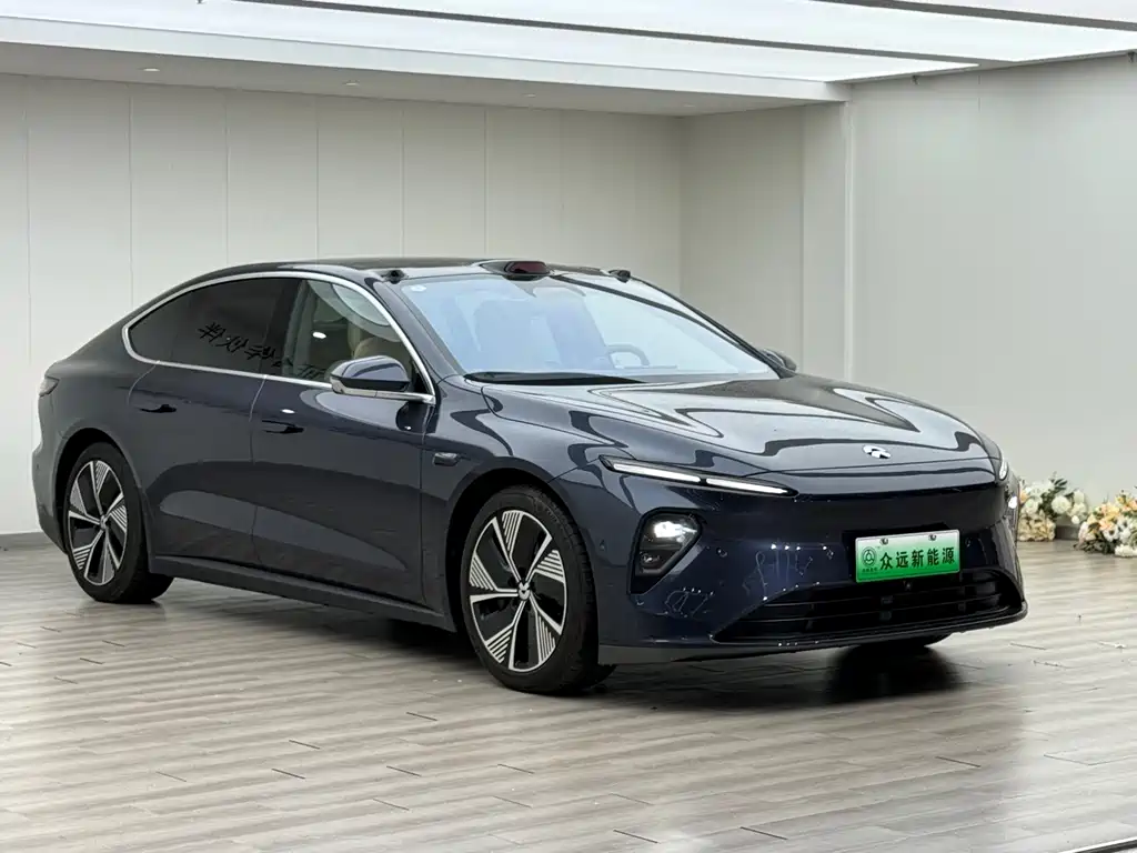 NIO NIO ET7