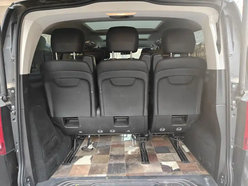 MERCEDES-BENZ V CLASS