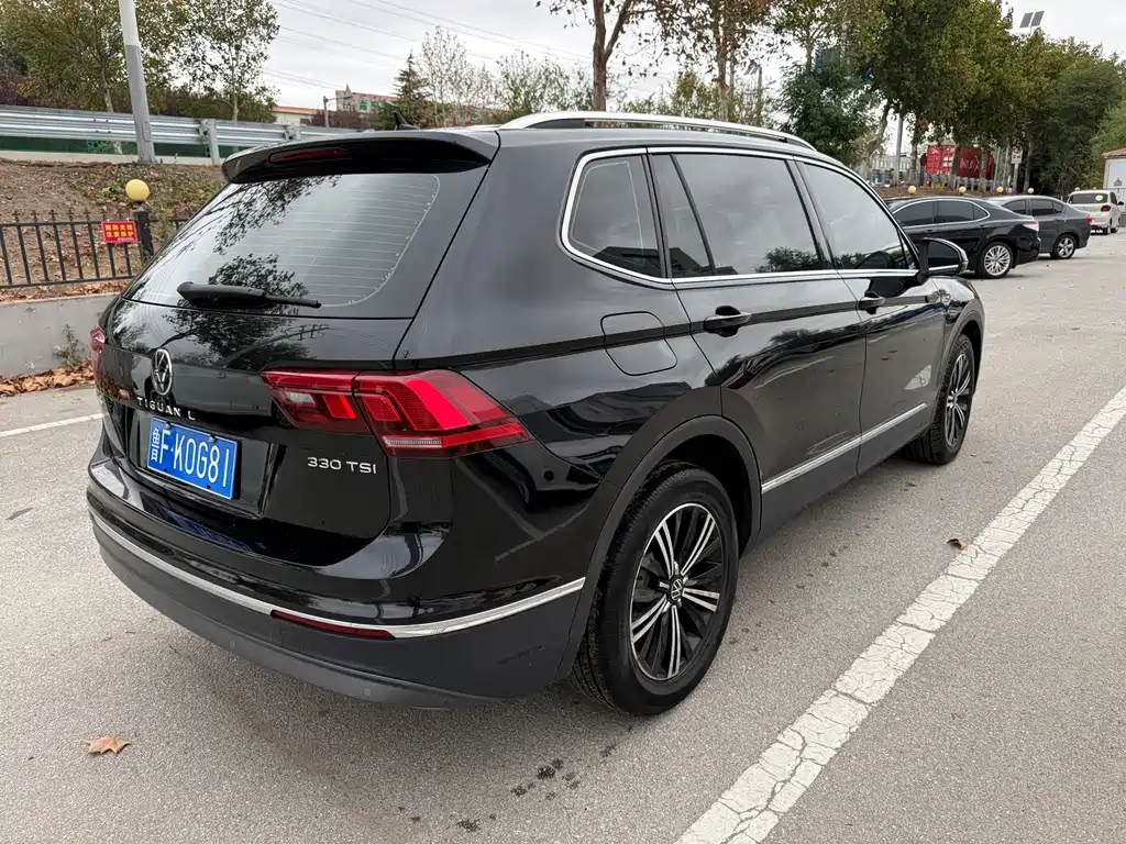 Volkswagen Tiguan L — миниатюра 4