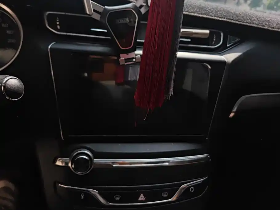 Peugeot 408 — миниатюра 13