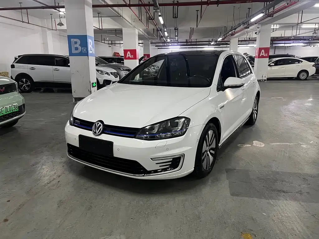 VOLKSWAGEN GOLF NEW ENERGY