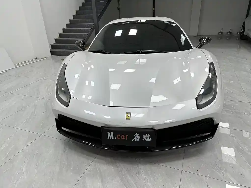 Ferrari 488 2018