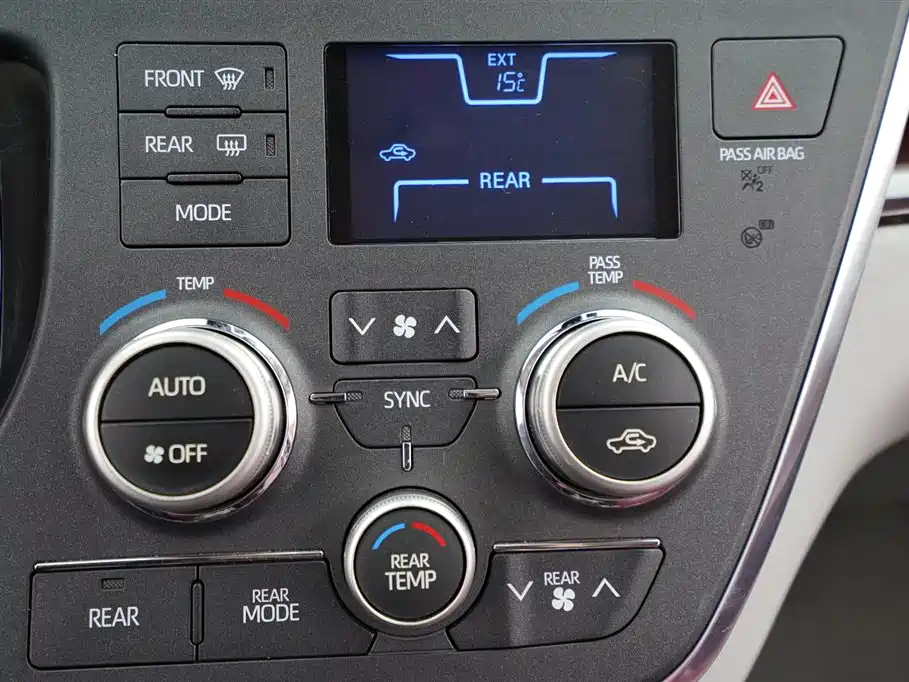Toyota Sienna 2018 3.5L