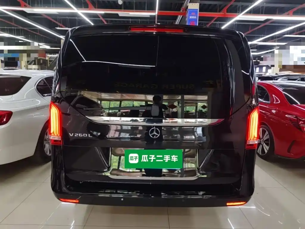 Mercedes-Benz V-Class V 2022 V 260 L Luxury
