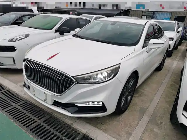 RED FLAG HONGQI H5 2018