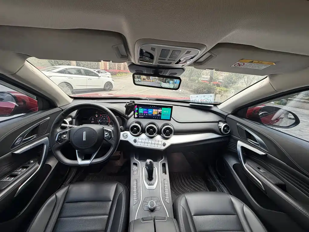 WEI PAI WEI BRAND VV7