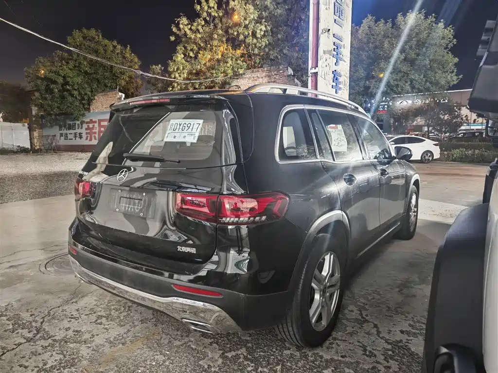 Mercedes-Benz GLB — миниатюра 5
