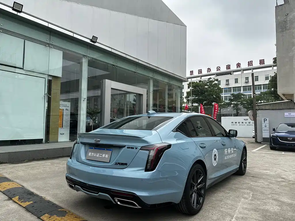 CADILLAC CT5