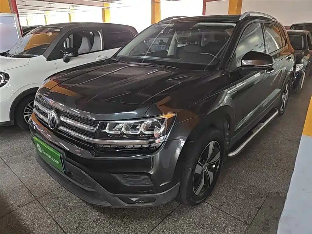 Купить Volkswagen Tharu