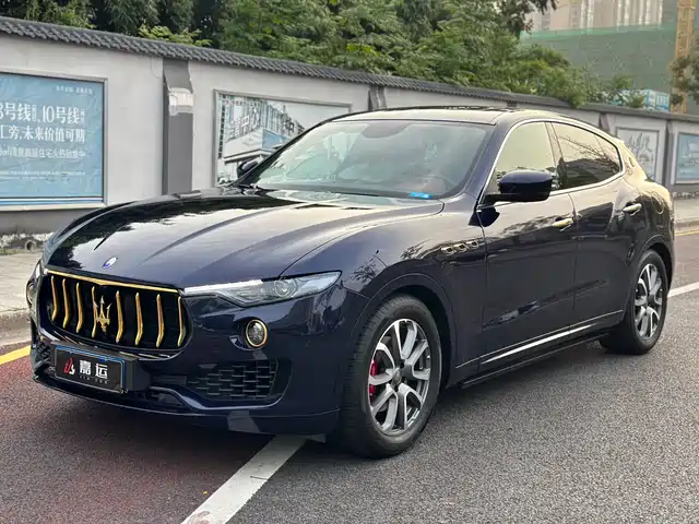 MASERATI LEVANTE 2018