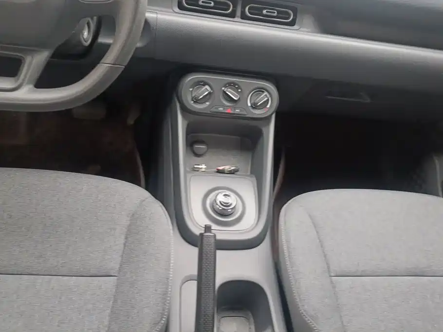Wuling Hongguang EV — миниатюра 16
