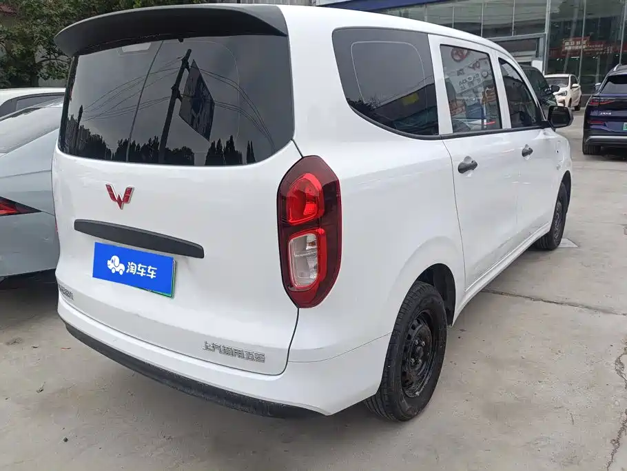 Wuling Hongguang EV — миниатюра 3