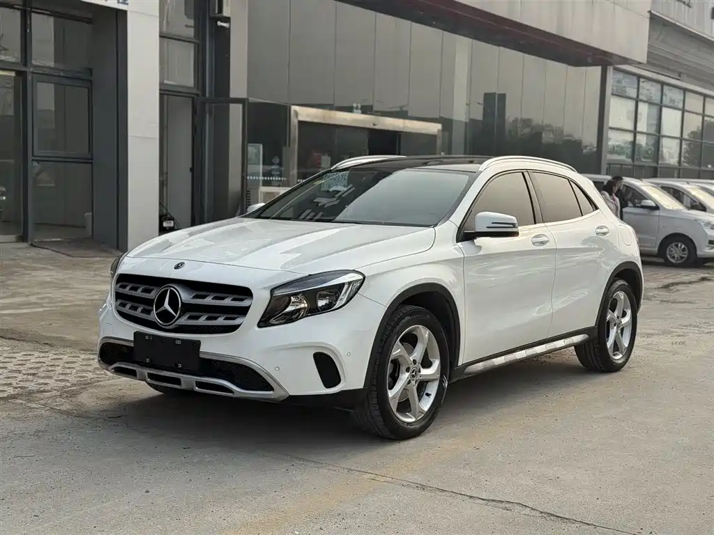 Mercedes-Benz GLA 2018
