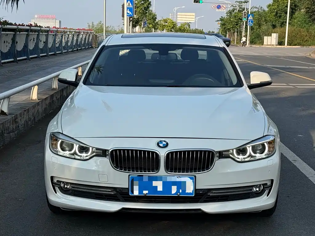 BMW 3 Series — миниатюра 2
