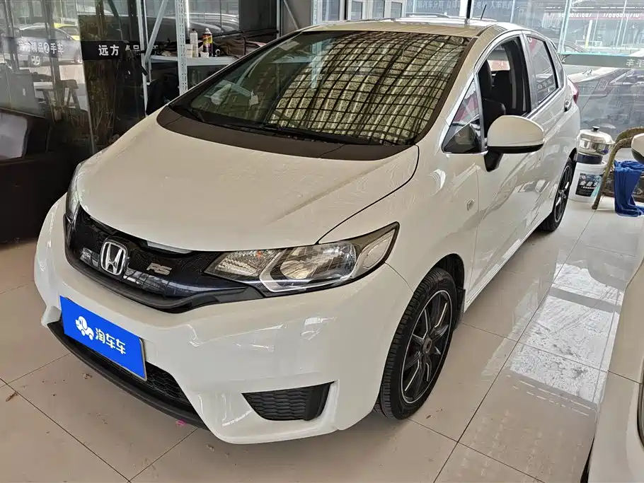 Honda Fit 2016 1.5L LX CVT Comfort Type
