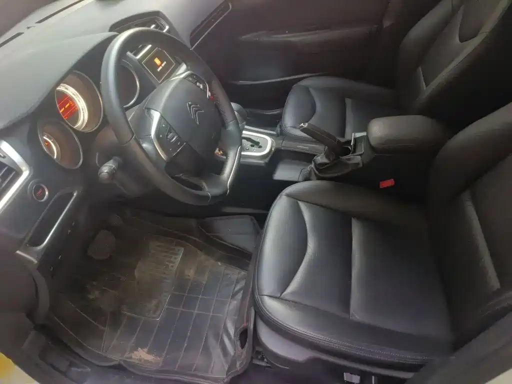 Citroen C4L — миниатюра 12
