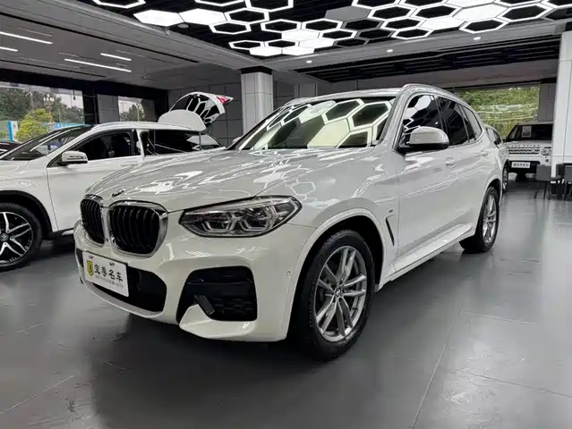 BMW  X3