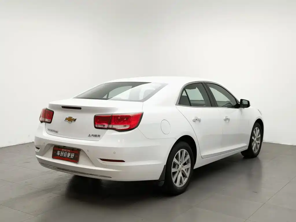 Chevrolet Malibu — миниатюра 2