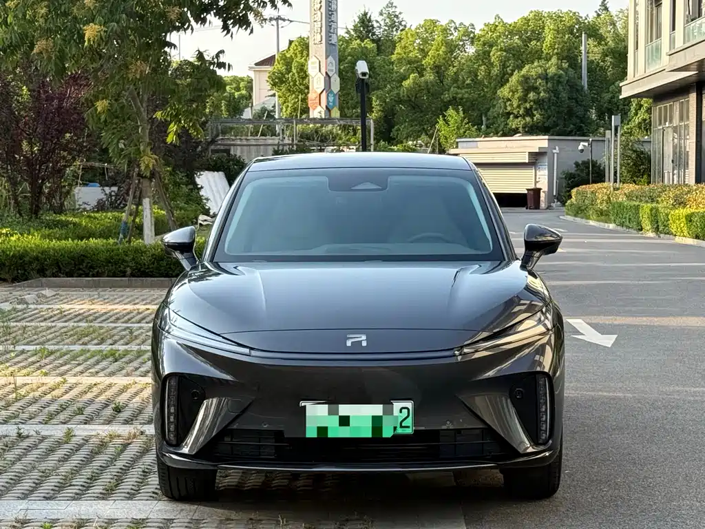 Rising Auto R7