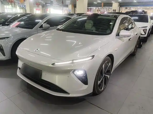 2025 Nio ET7