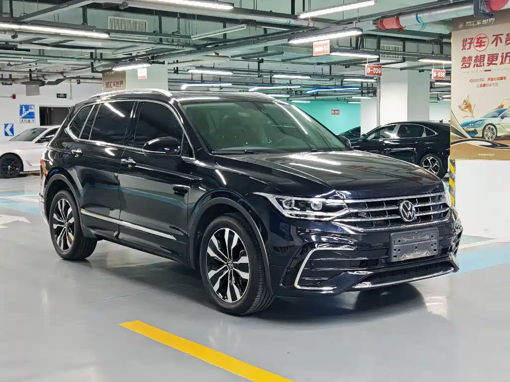 Volkswagen Tiguan L 2024 — фото 3