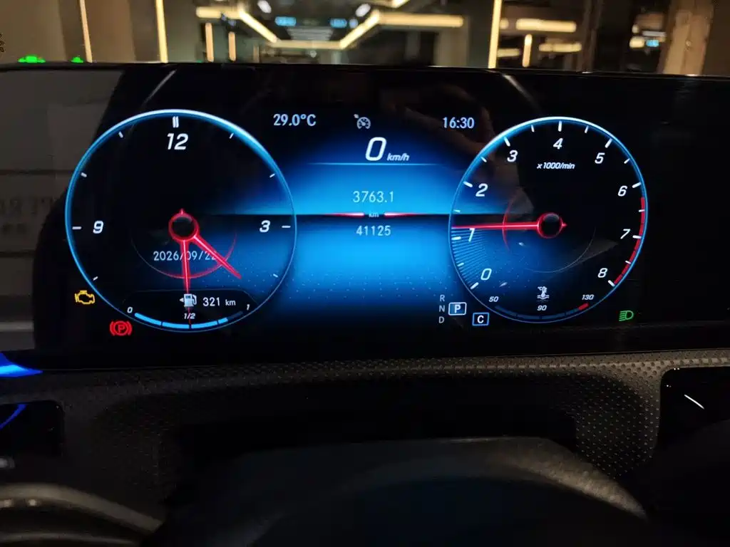 Mercedes-Benz CLA (Import) — миниатюра 13
