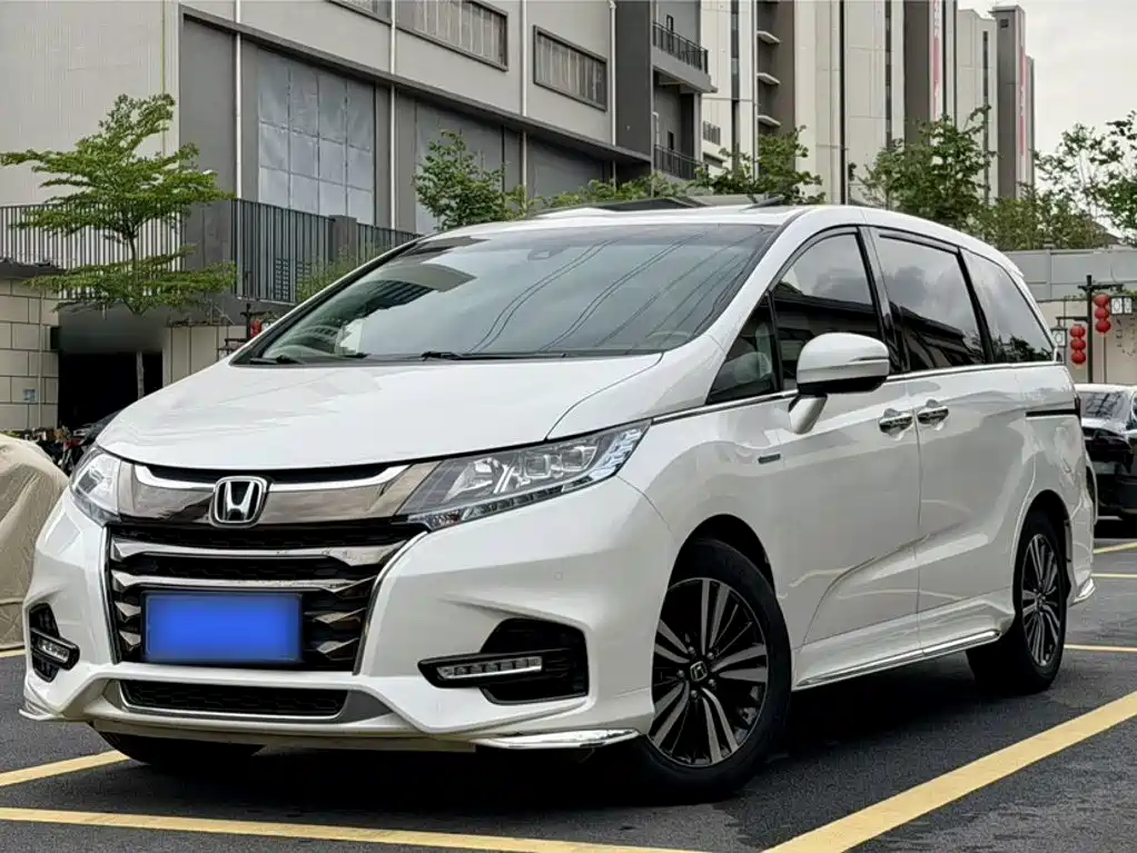 Honda Odyssey 2019 2.0L Sharp Premium Edition