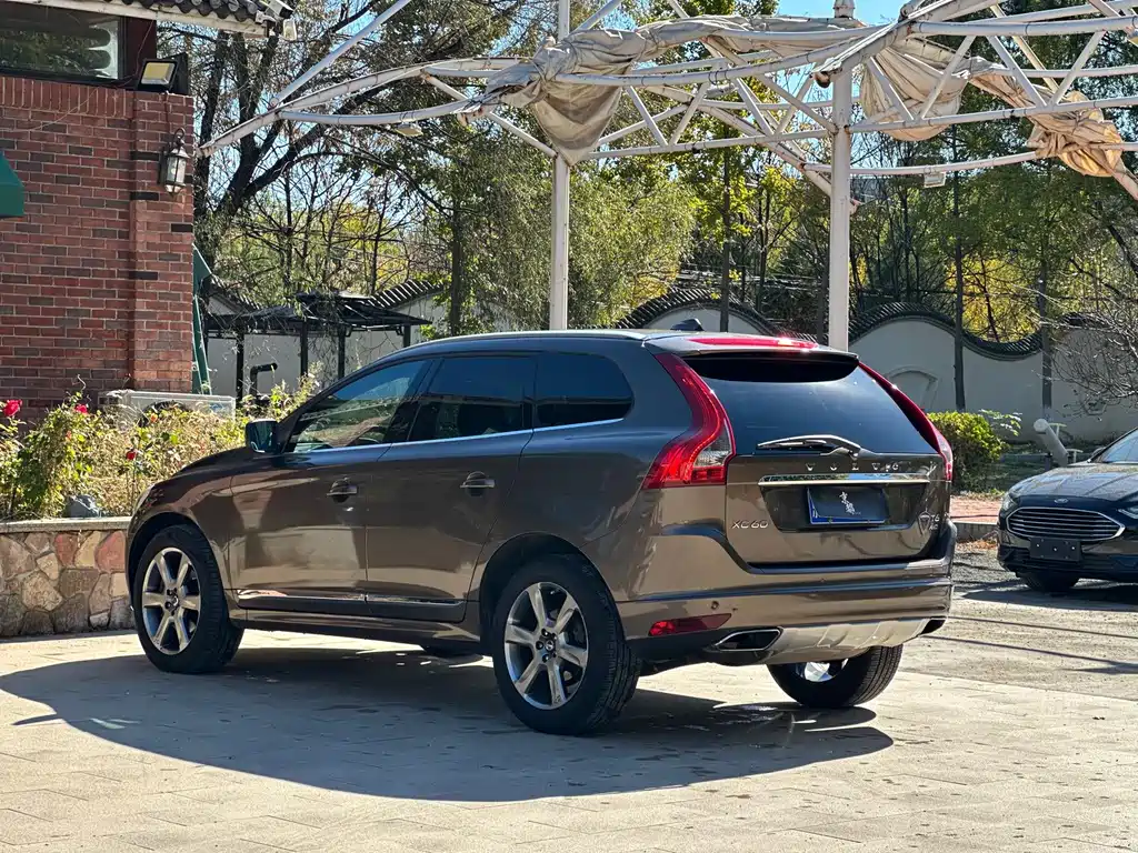 Volvo XC60 (Import) — миниатюра 4