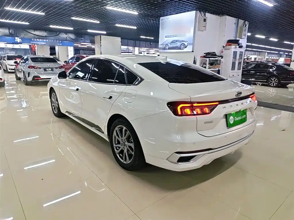 Ford Mondeo 2023 EcoBoost 180 Luxury