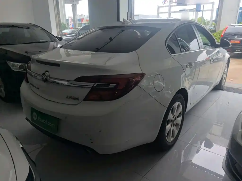Buick Regal 2015 1.6T Elite