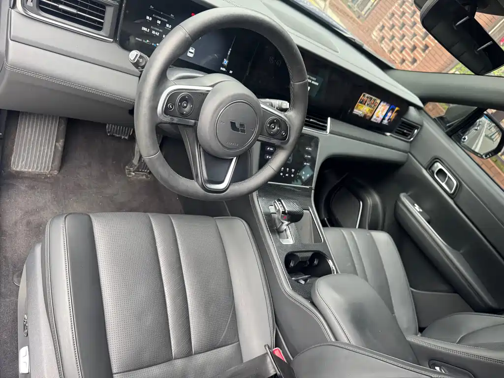 Li Auto ONE 2020 6 мест