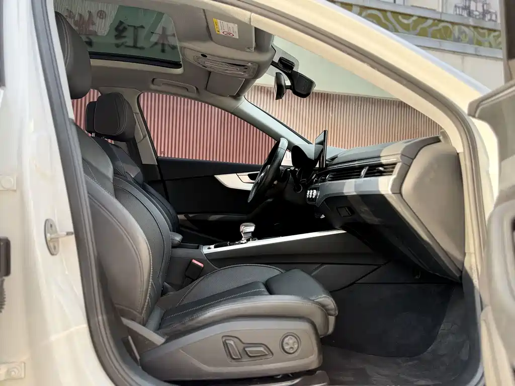 Audi A4L — миниатюра 8