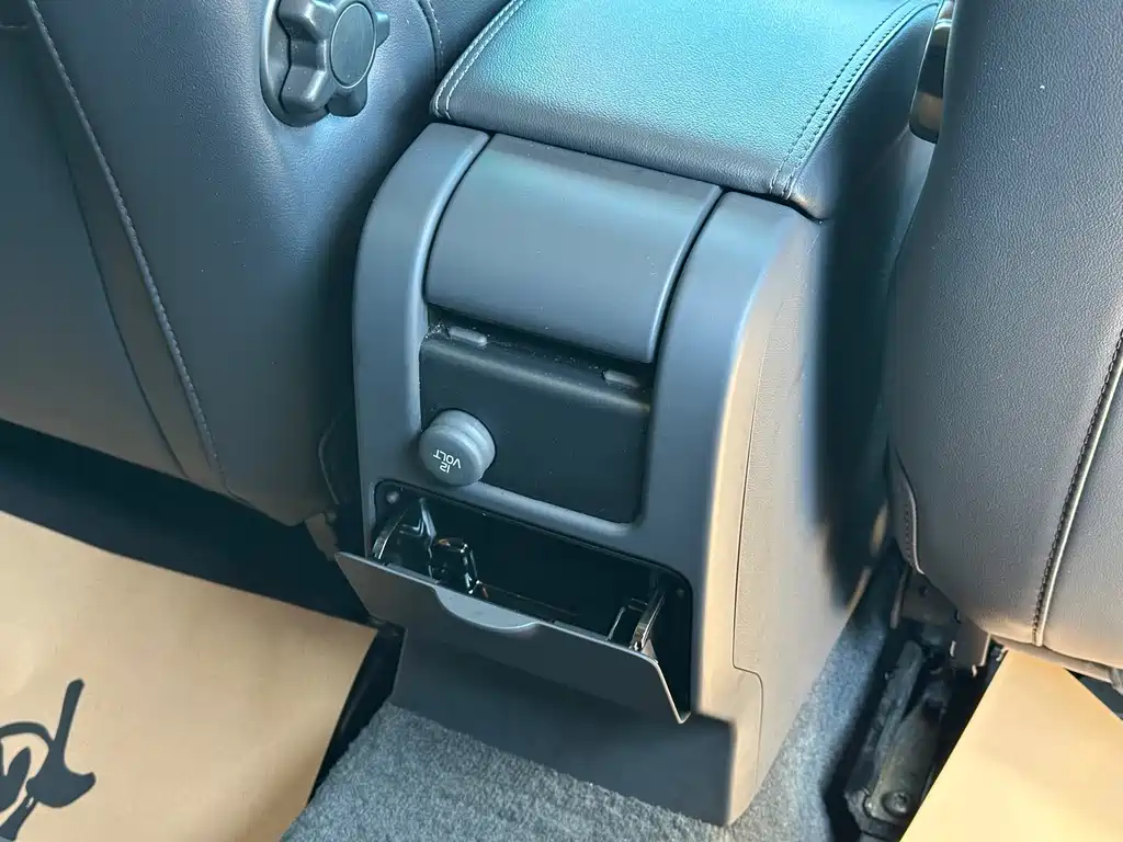 Volvo XC60 (Import) — миниатюра 27