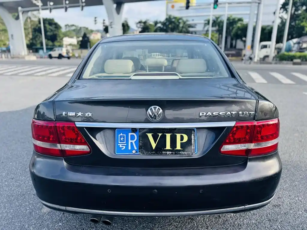 Volkswagen Passat Lingyu — миниатюра 5