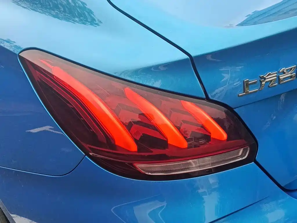 MG MG5 — миниатюра 6