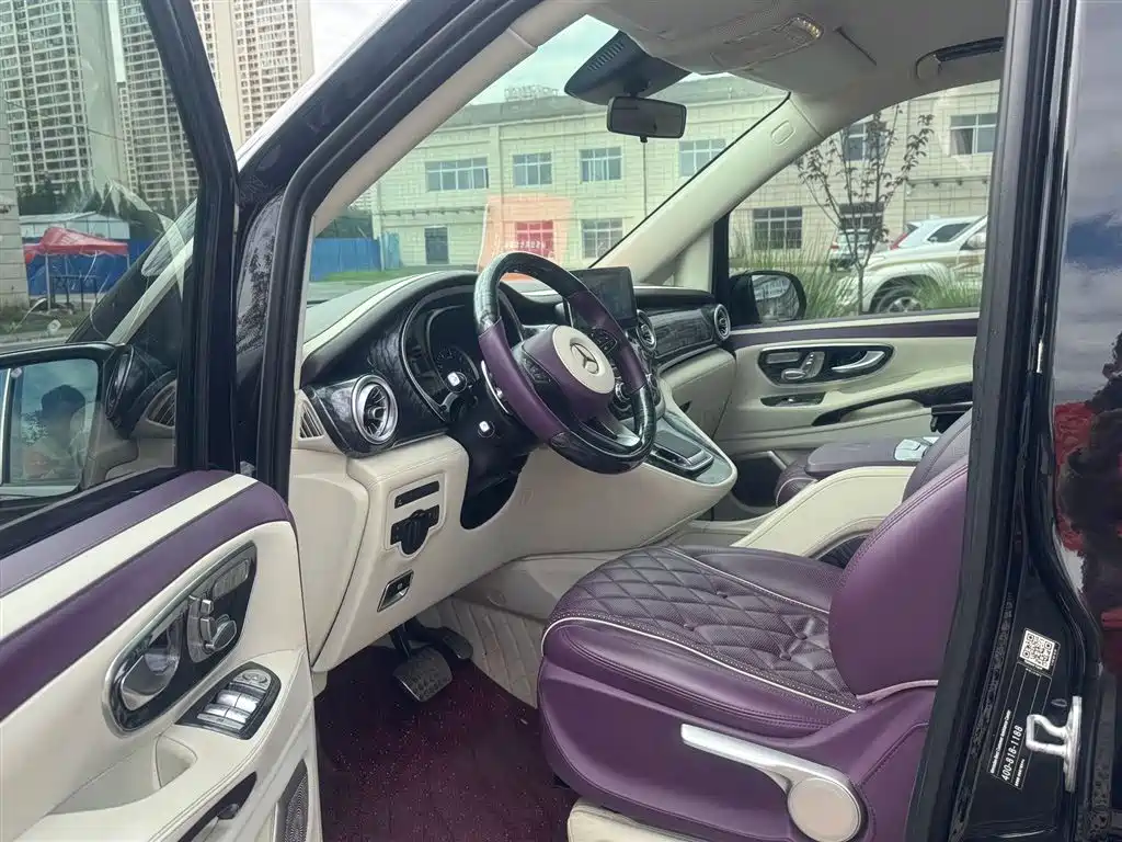 Mercedes-Benz Vito 2021 2.0T 7 мест