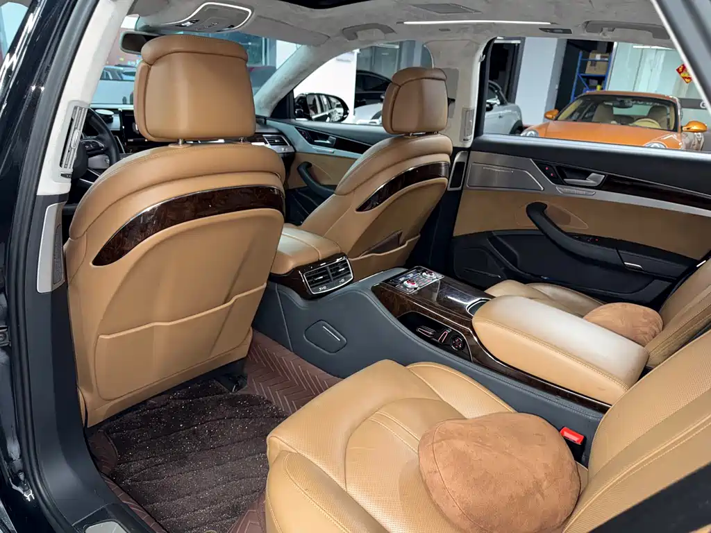 Audi A8 2014 A8L 45 TFSI quattro Luxury Type