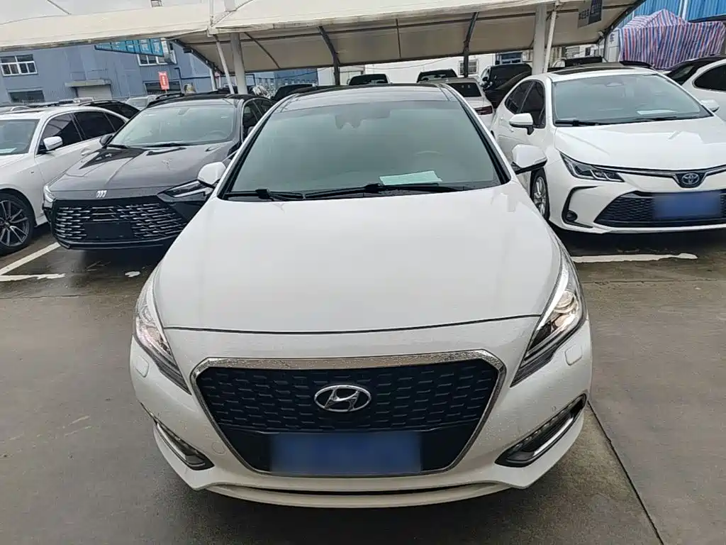 Hyundai Sonata — миниатюра 3