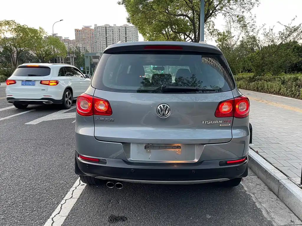 Volkswagen Tiguan — миниатюра 5