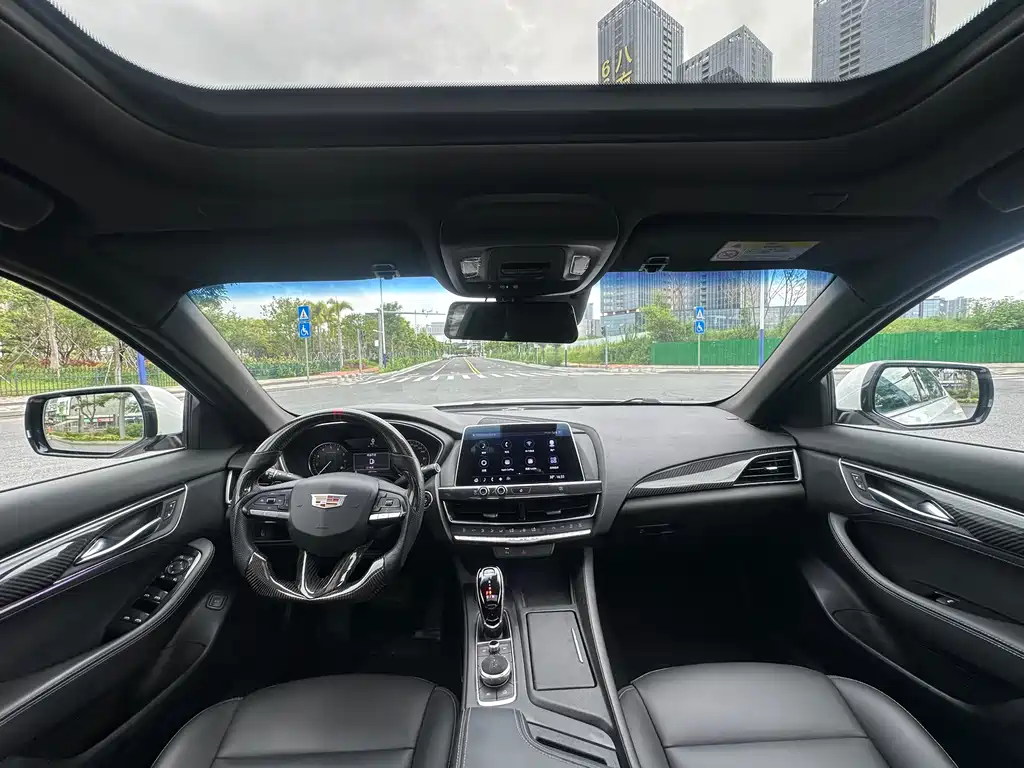 Cadillac CT5 2020 28T Fashion