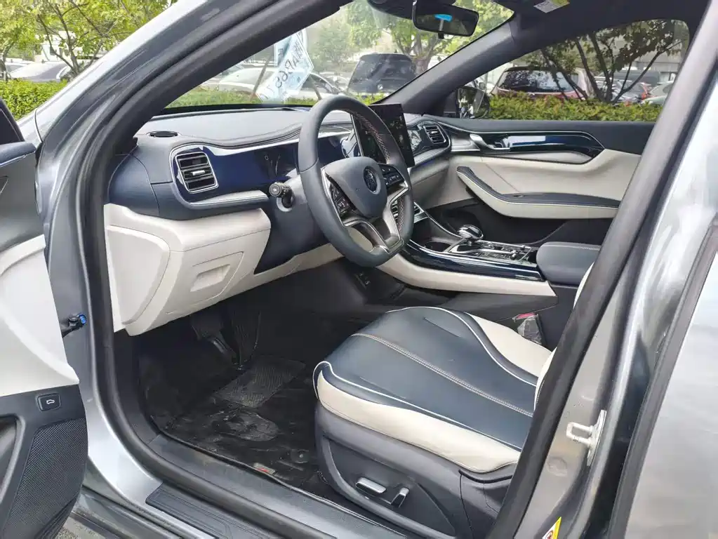 BYD Qin PLUS — миниатюра 9