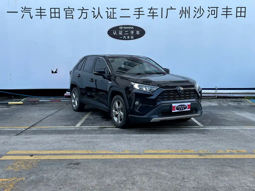 Toyota RAV4 — миниатюра 3