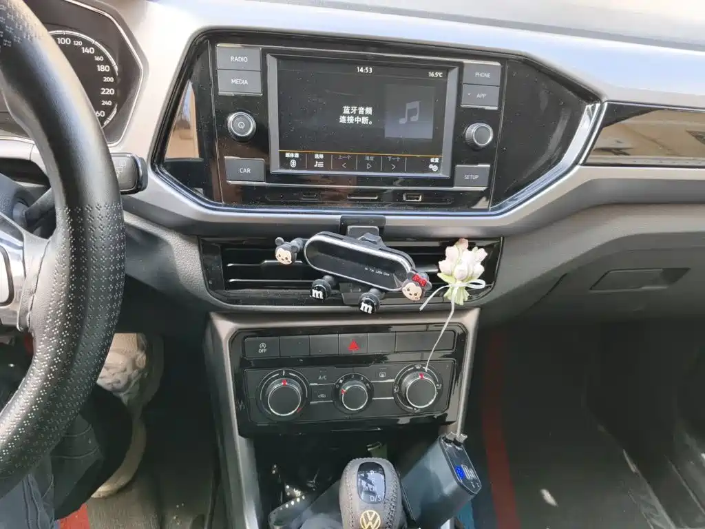 Volkswagen T-Cross — миниатюра 14