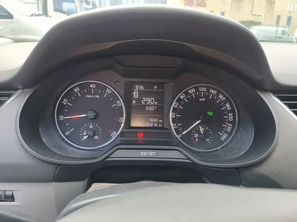 Skoda Octavia — миниатюра 12