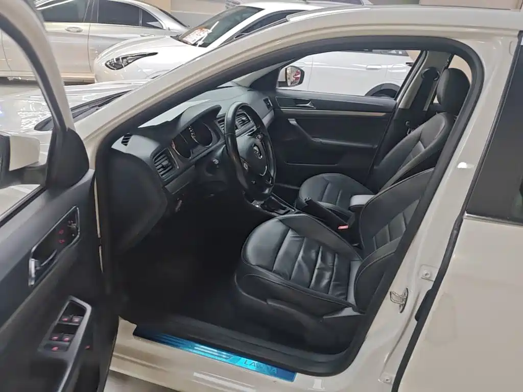 Volkswagen Lavida — миниатюра 15