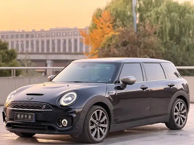 mini clubman